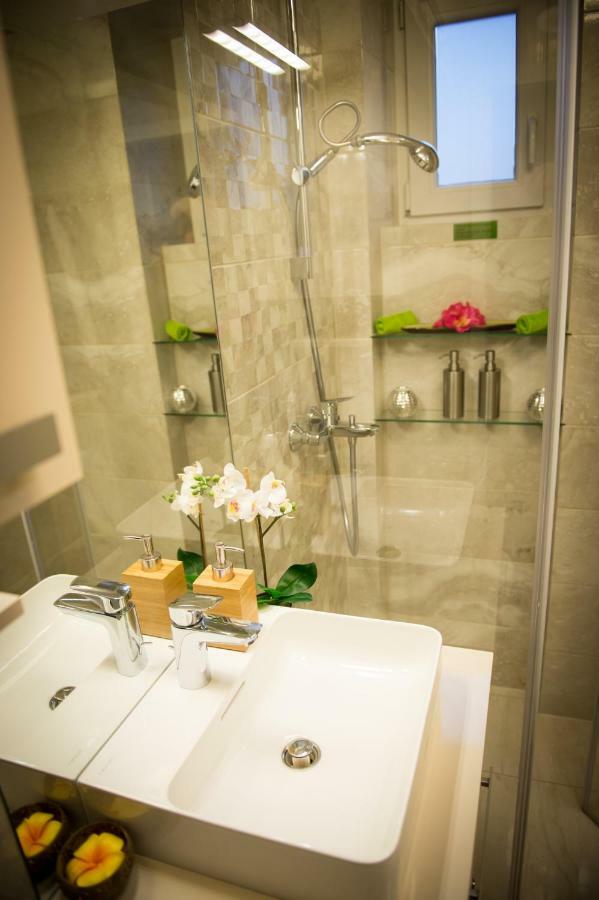 Апартаменти First Floor Flat (Adults Only) Любляна Екстер'єр фото